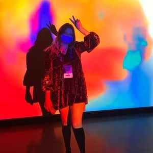 Meet your Posher, Alexis